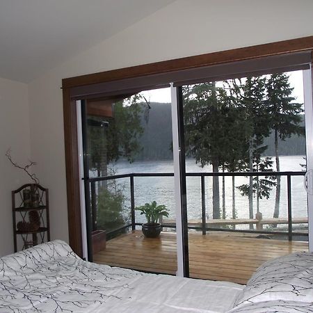 Wild Coast Chalets Port Renfrew Bagian luar foto
