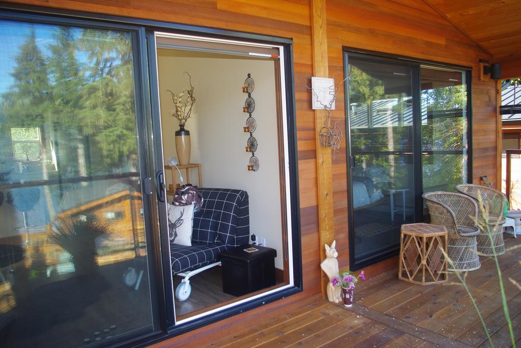 Wild Coast Chalets Port Renfrew Ruang foto