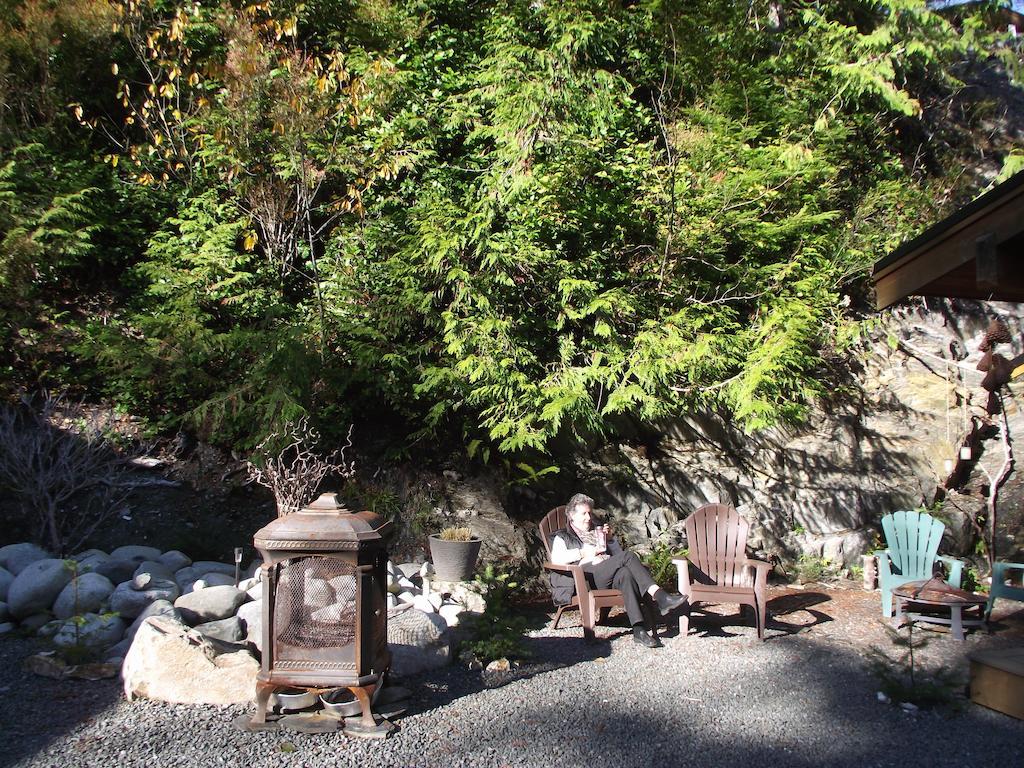 Wild Coast Chalets Port Renfrew Ruang foto